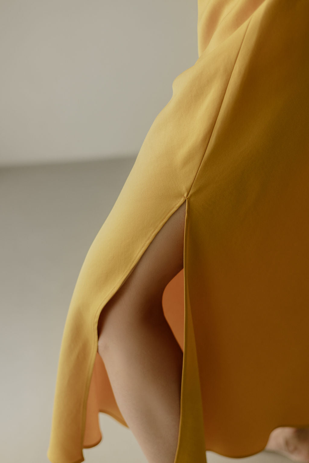 Dress yellow