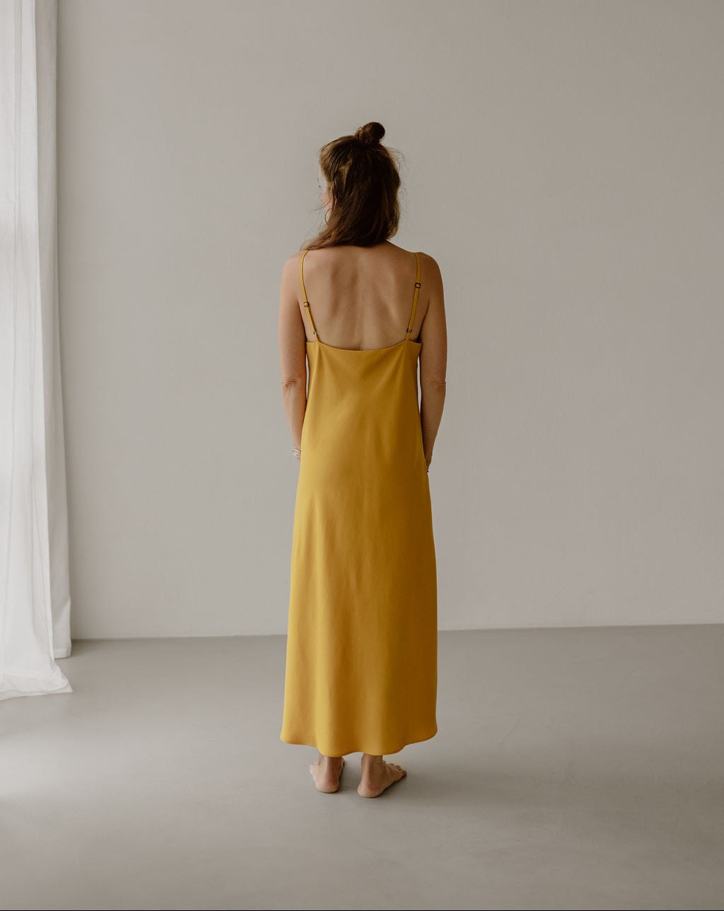 Dress yellow