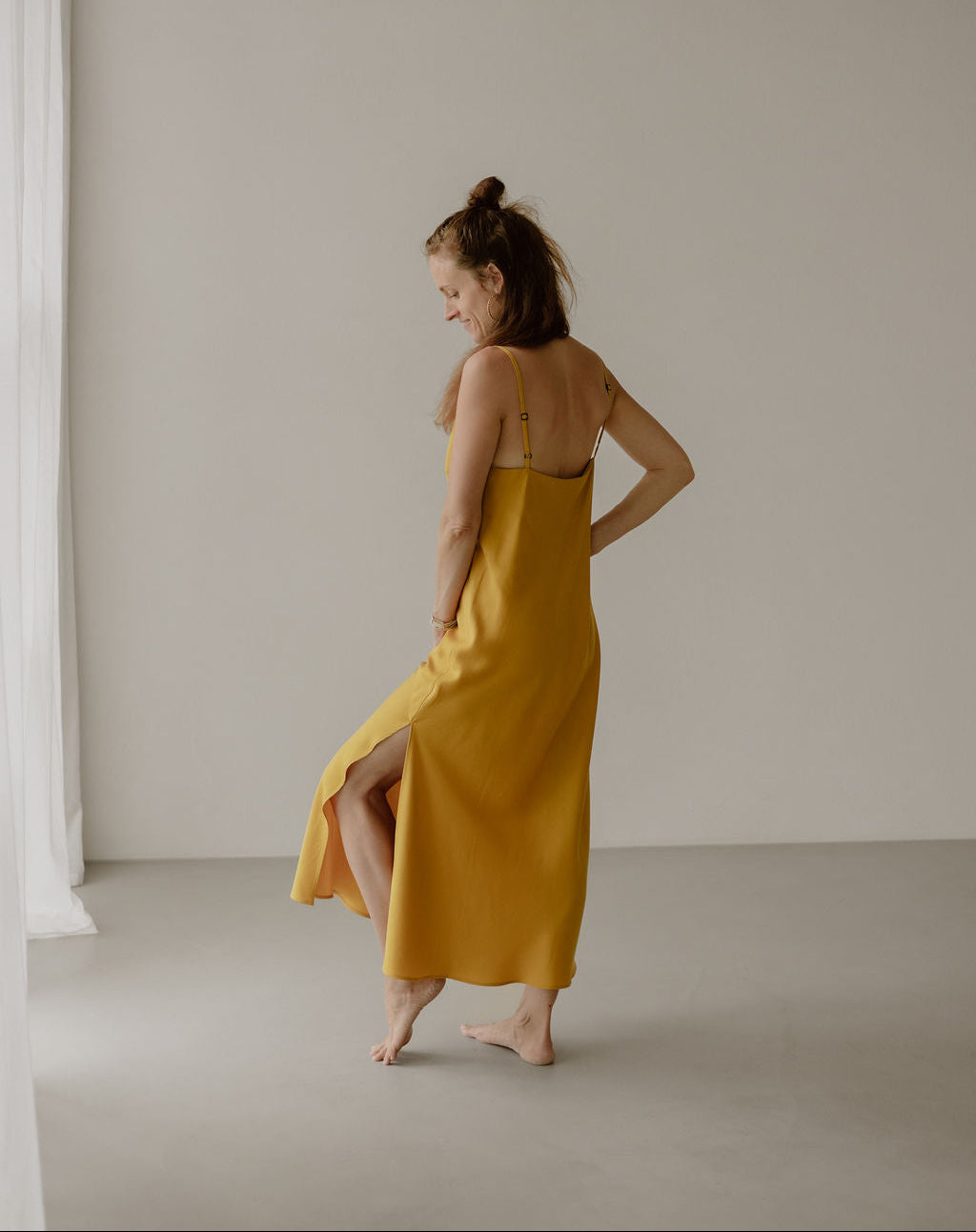 Dress yellow