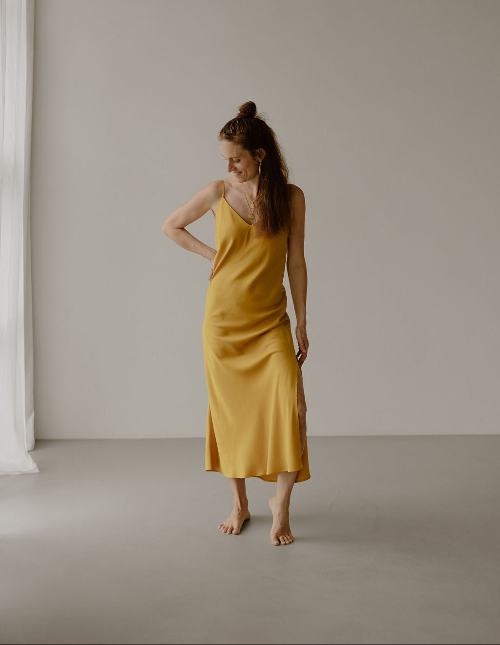 Dress yellow