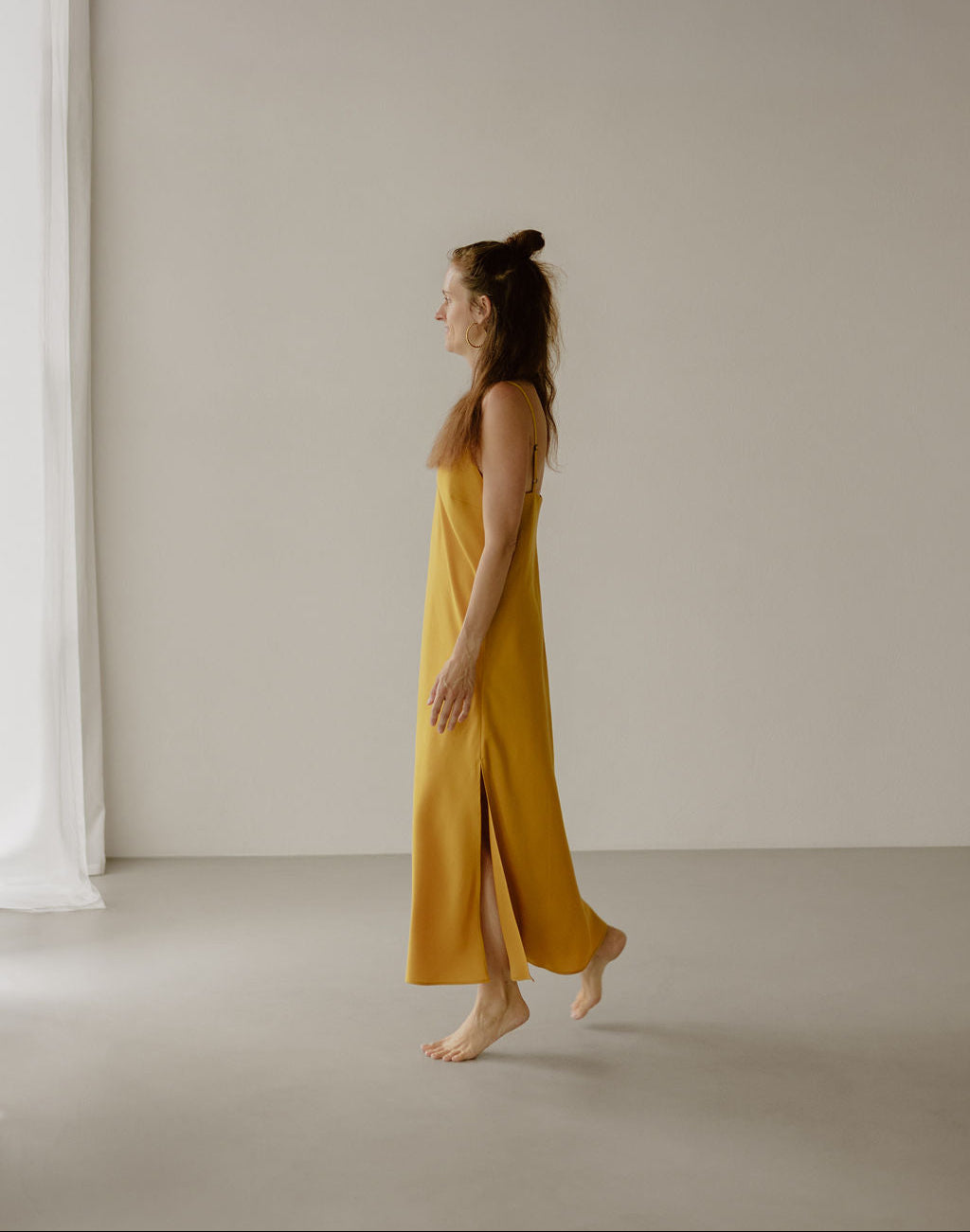 Dress yellow